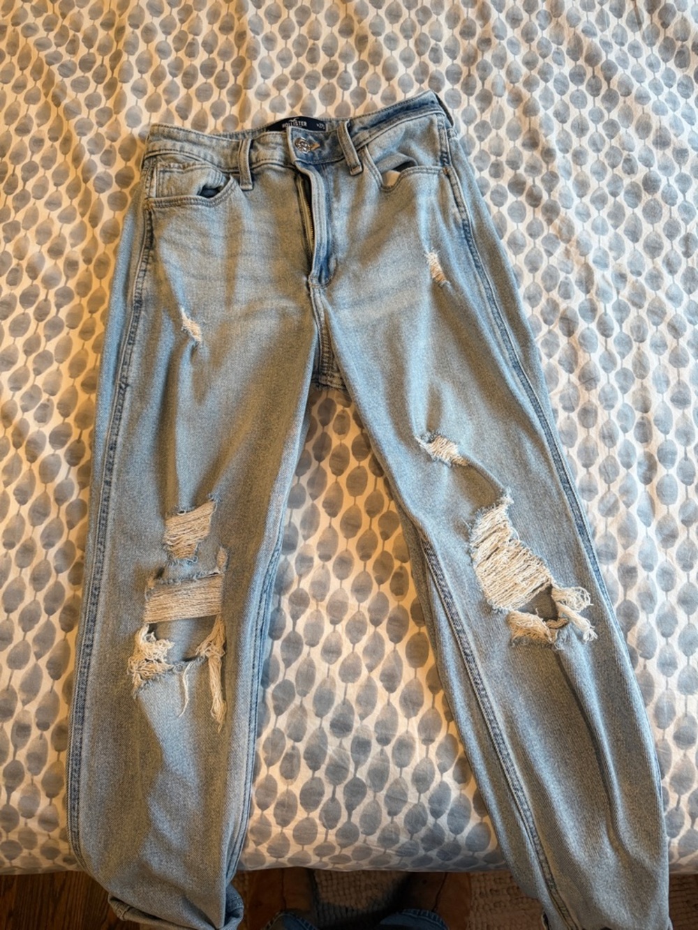 Hollister ultra high rise mom Jeans